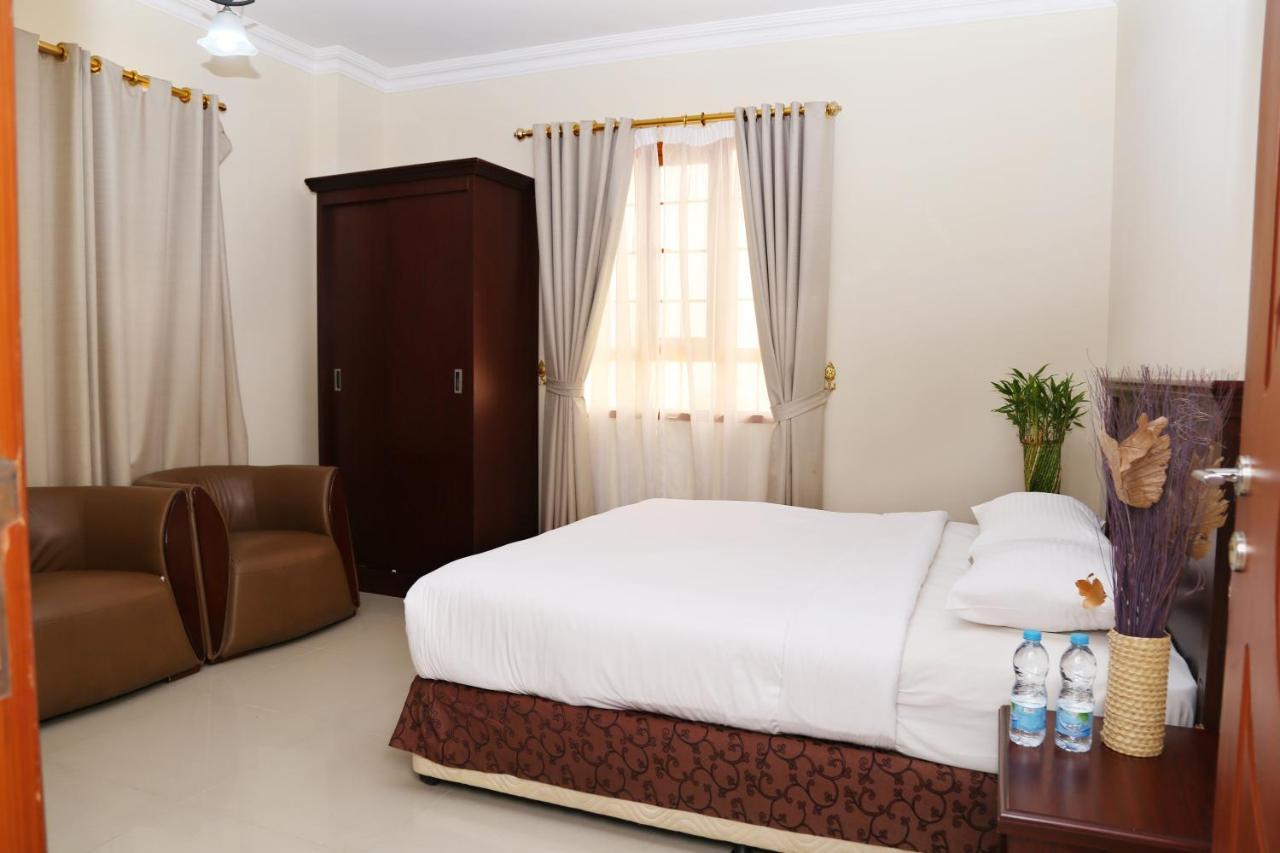 Jarzez Hotel Apartments Al Hail Seeb Exterior photo