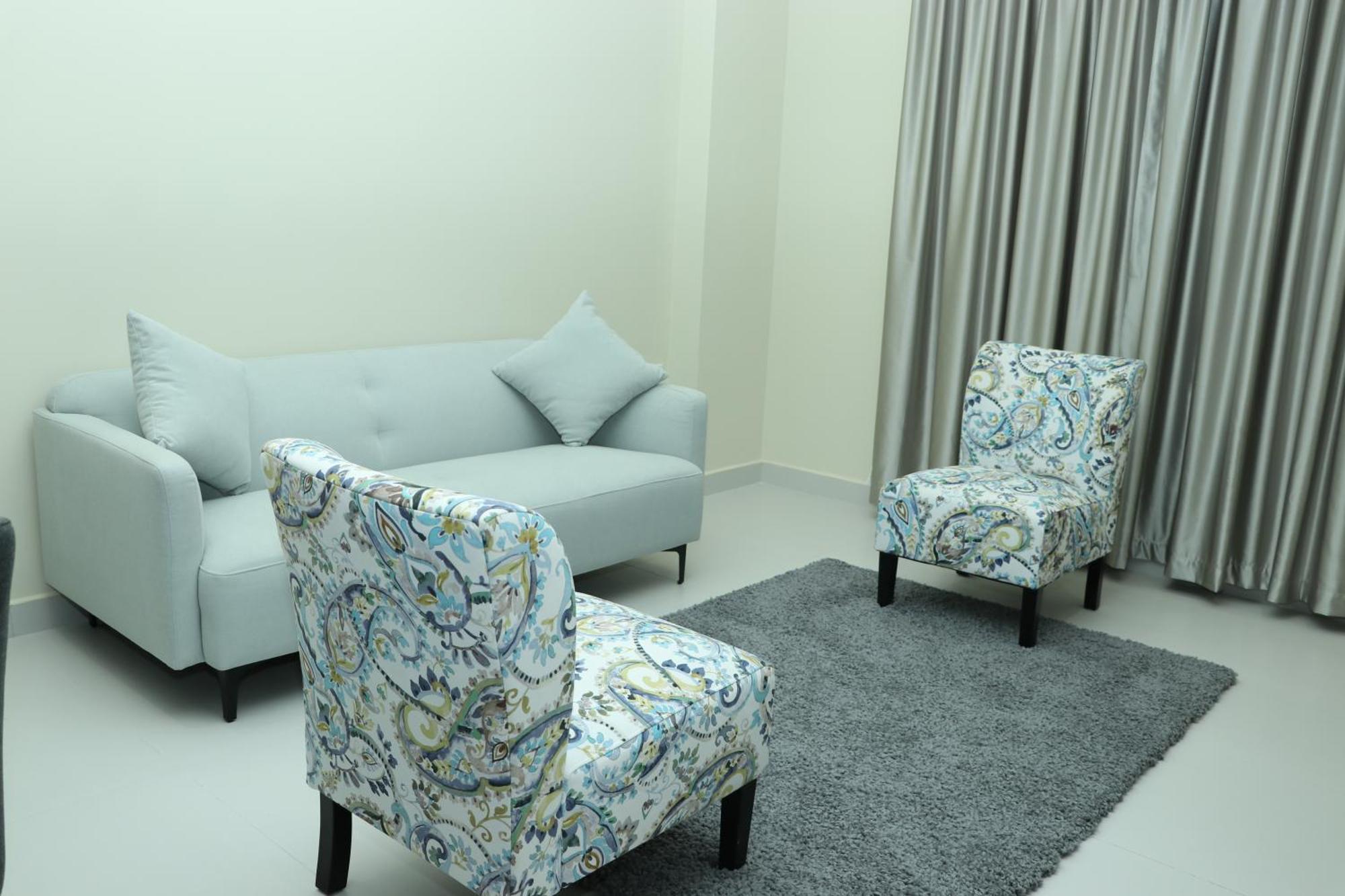 Jarzez Hotel Apartments Al Hail Seeb Exterior photo
